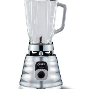 Licuadora clásica Oster® cromada con perilla ergonómica de 3 velocidades